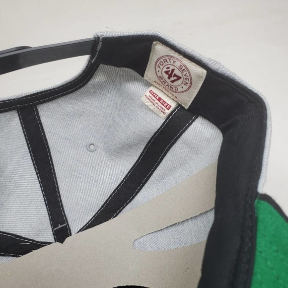 NBA 47 Brand Vintage Logo Snapback Cap - Miami Heat - Picture 4 of 5